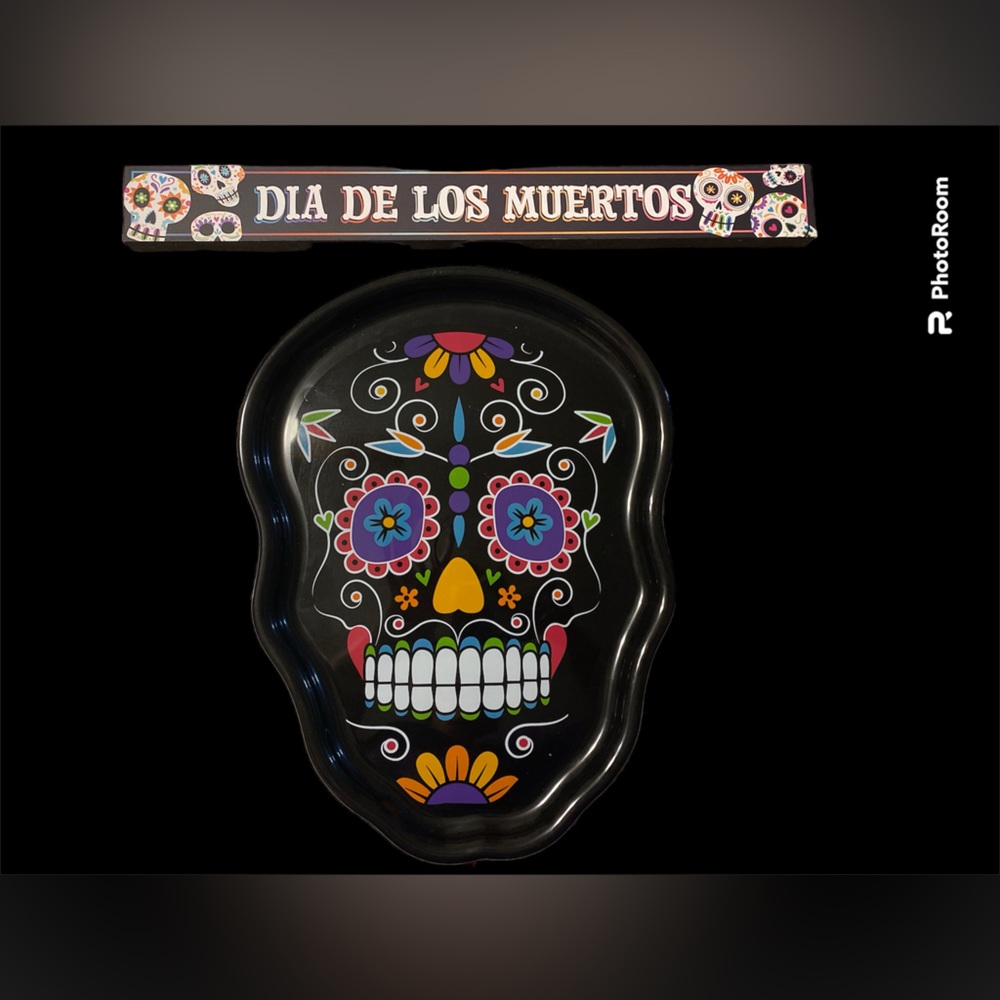 BUNDLE of Sugar Skull Platter/ Tray & Día De
Los Muertos tabletop sign (NWT)